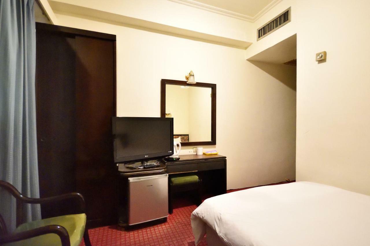 Taitung Yuanshin Hotel מראה חיצוני תמונה