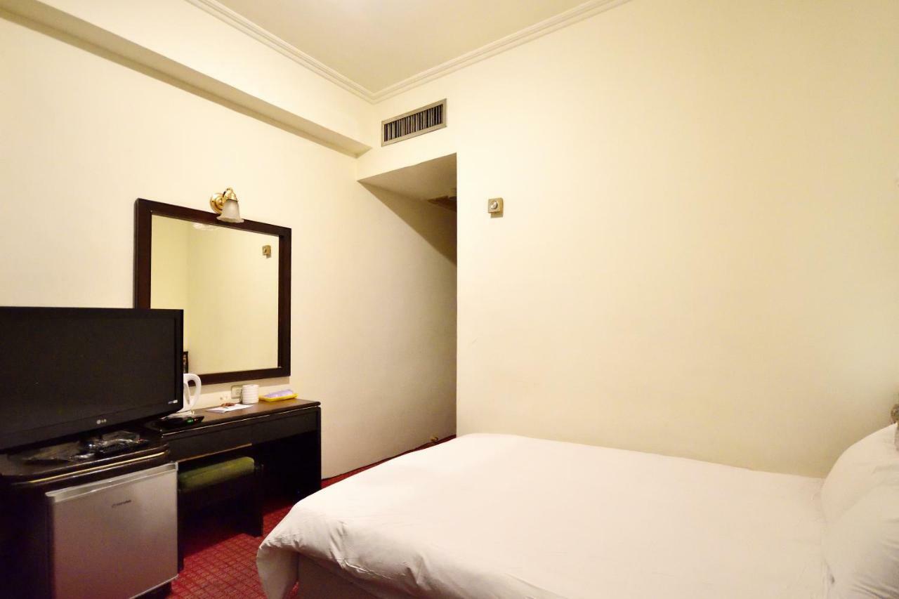 Taitung Yuanshin Hotel מראה חיצוני תמונה