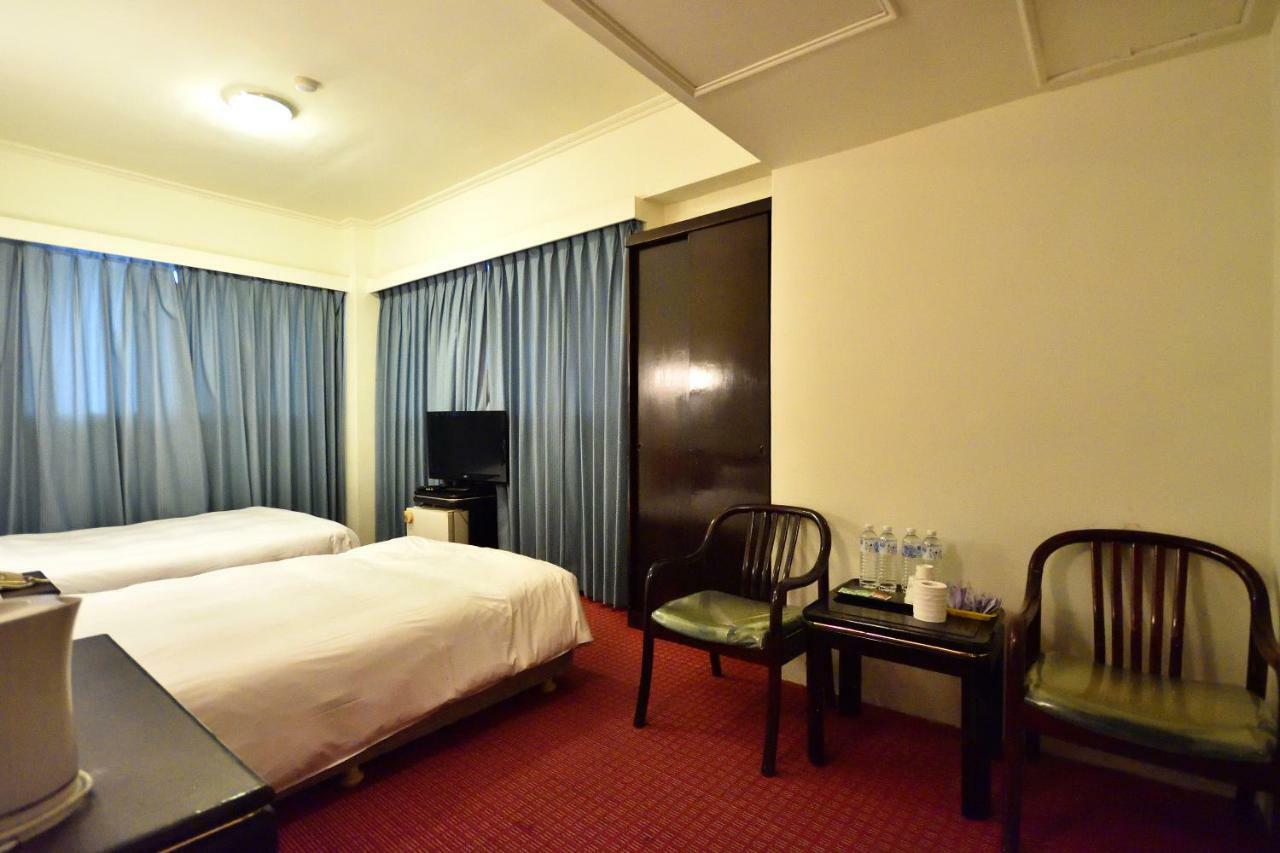 Taitung Yuanshin Hotel מראה חיצוני תמונה